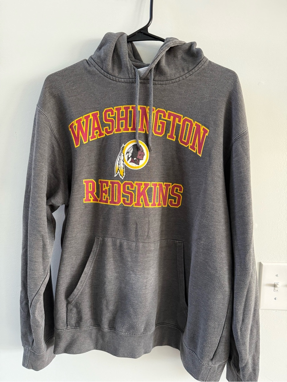 Vintage Majestic Washington Redskins Gray Pullover Hoodie
